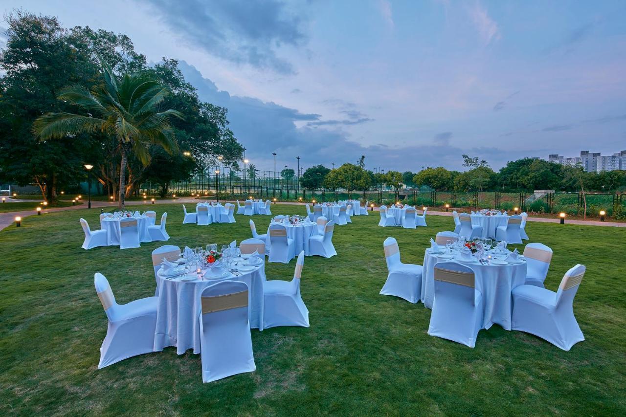 Signature Club Resort Devanahalli Bagian luar foto