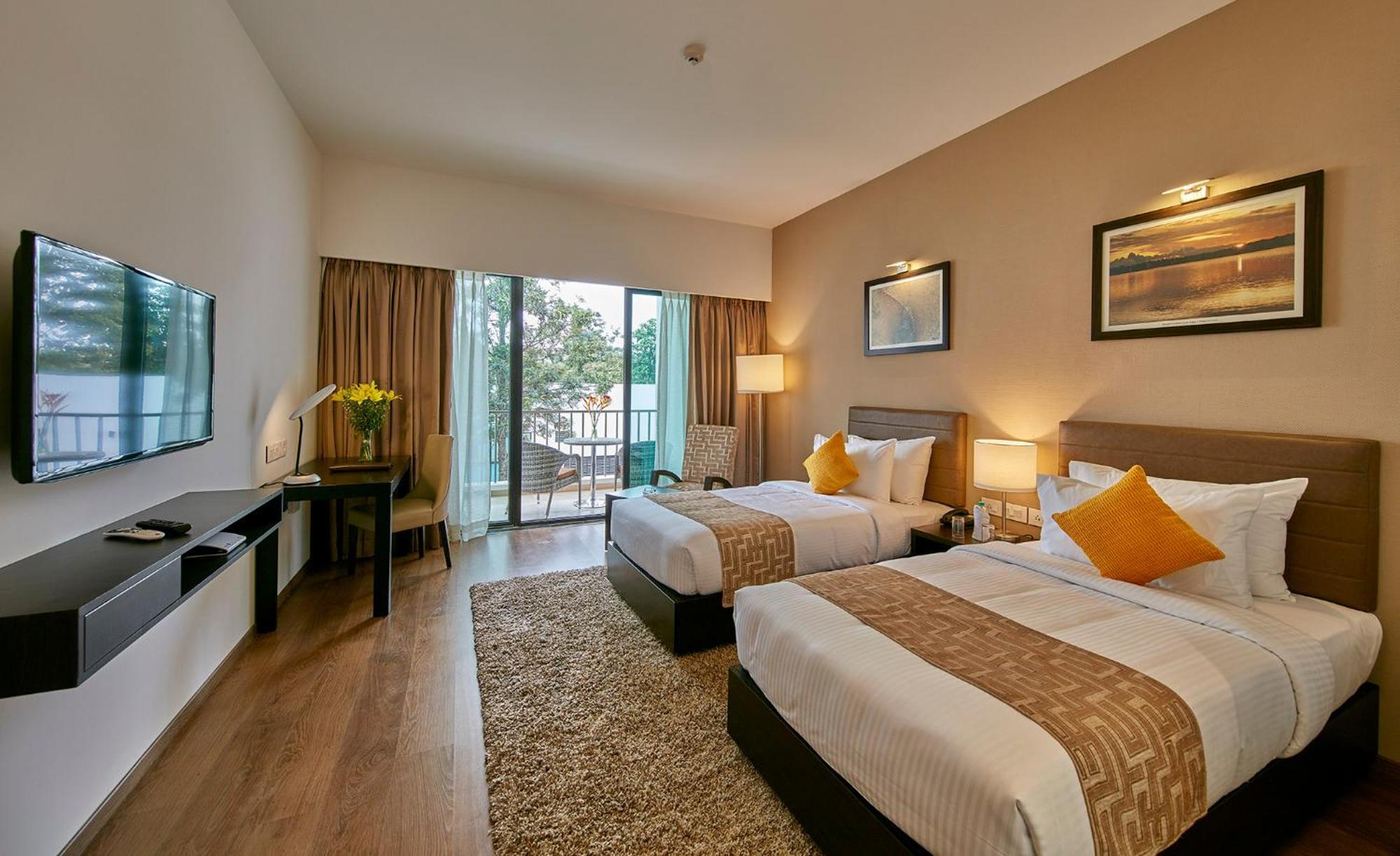 Signature Club Resort Devanahalli Bagian luar foto